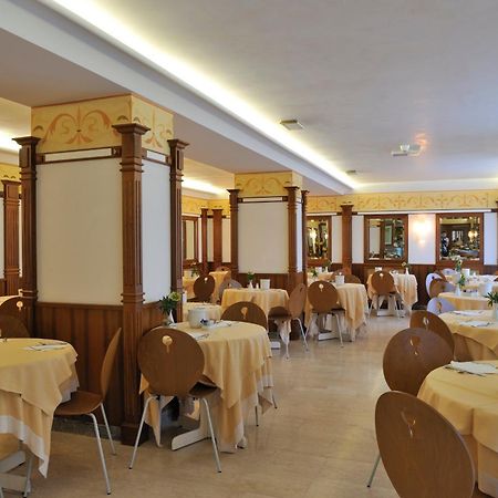 ליגננו סביאדורו Hotel Miramare מראה חיצוני תמונה