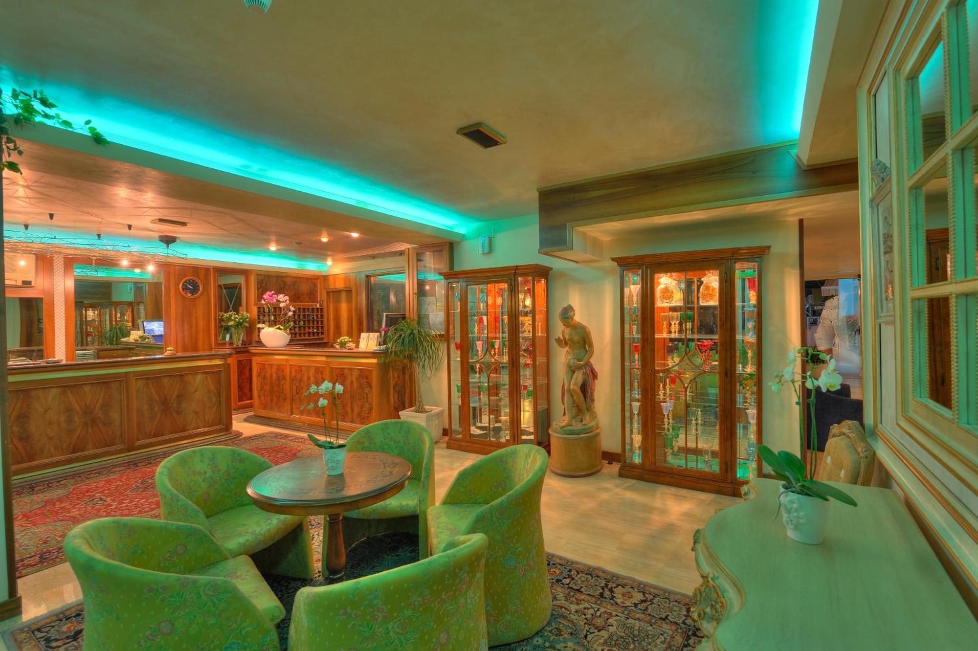 ליגננו סביאדורו Hotel Miramare מראה חיצוני תמונה