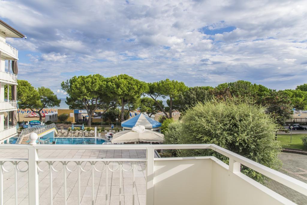 ליגננו סביאדורו Hotel Miramare מראה חיצוני תמונה